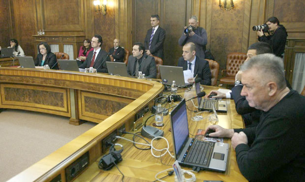 Из Владе иду Веља, Лончар и Вербић 